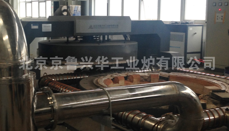 我司為中航某研究所設計製造的大型井式熱除氣（qì）爐成功交付
